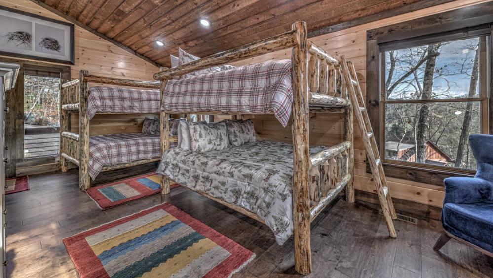 Вилла Luxe Mountain Retreat Блу-Ридж Экстерьер фото